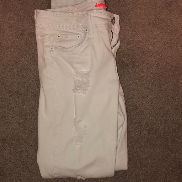 Dollhouse Pants - White ripped capris Dollhouse Pants - White ripped capris